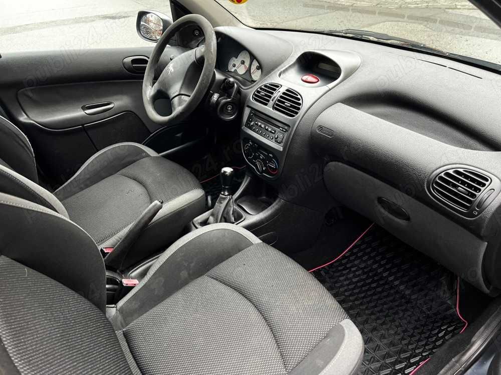 Autoturism Peugeot 206 SW