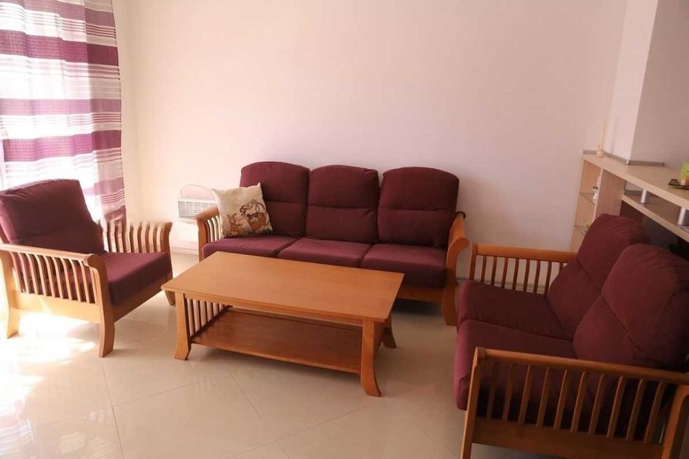Дава се под наем Тристаен апартамент в София, Симеоново - 98 кв.м за 700 € - Снимка #1