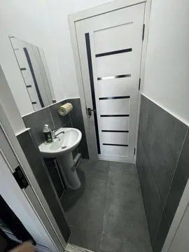 Изза 48м² 2этаж 1кабинет 1линия отдельный вход