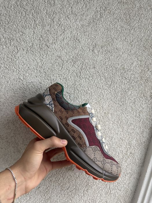 Adidasi Gucci Rhyton