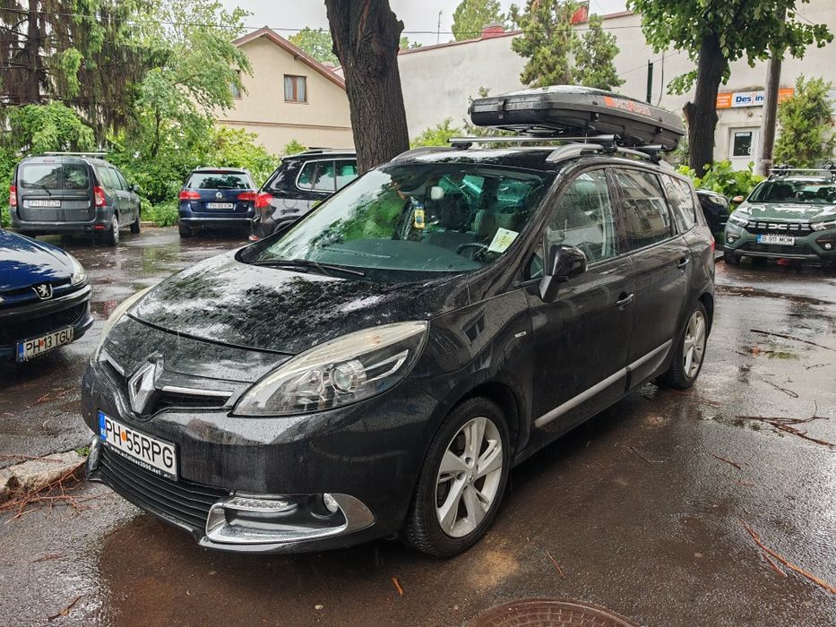 Renault Grand Scenic Bose 2013