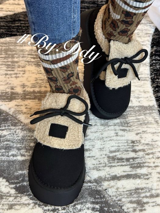 Ghetute Ugg ( foarte usoare si comode )