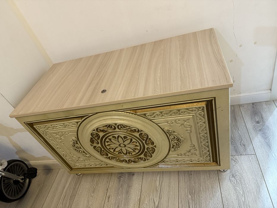 Продаю сундук в хорошем состоянии