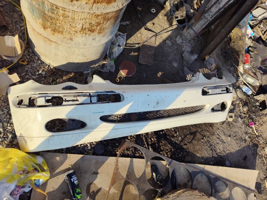 Бампер Мерседес C-class передний задний