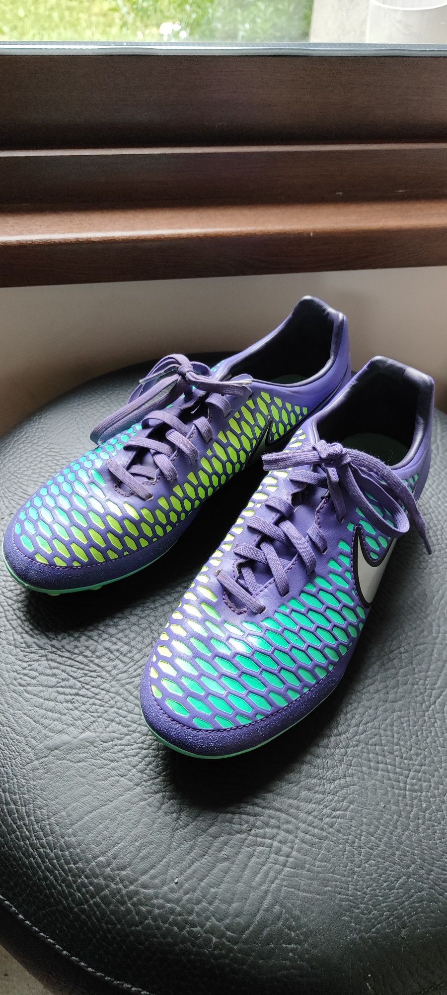 NIKE MAGISTA бутонки размер 42