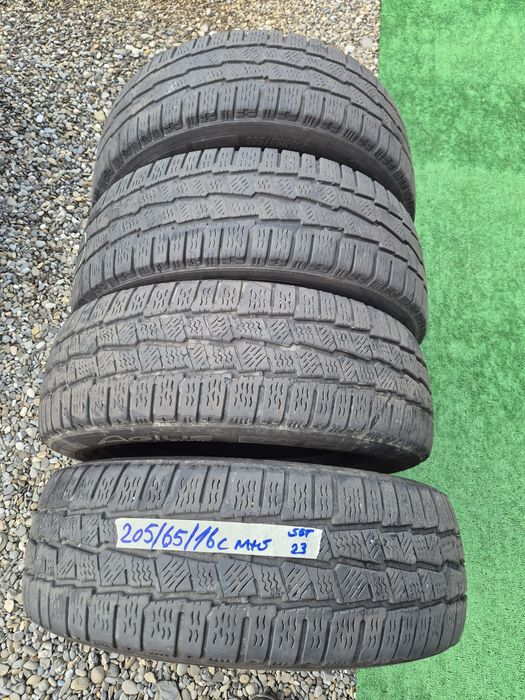Vând cauciucuri 205/65/16 C M+S set complet dot  27/2023 //Michelin//