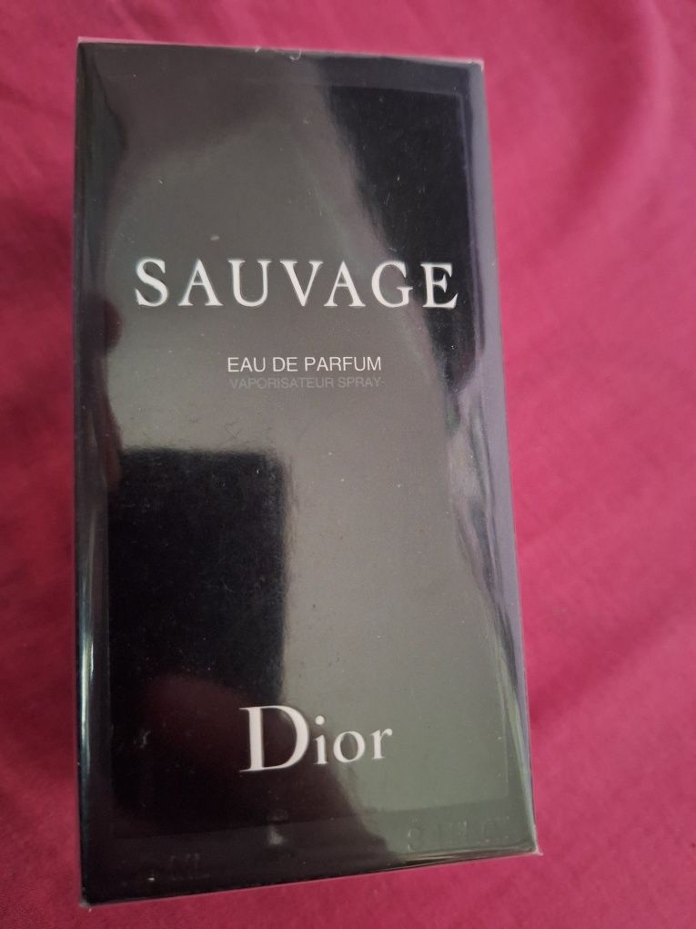 Sauvage dior 100ml la 200 ron