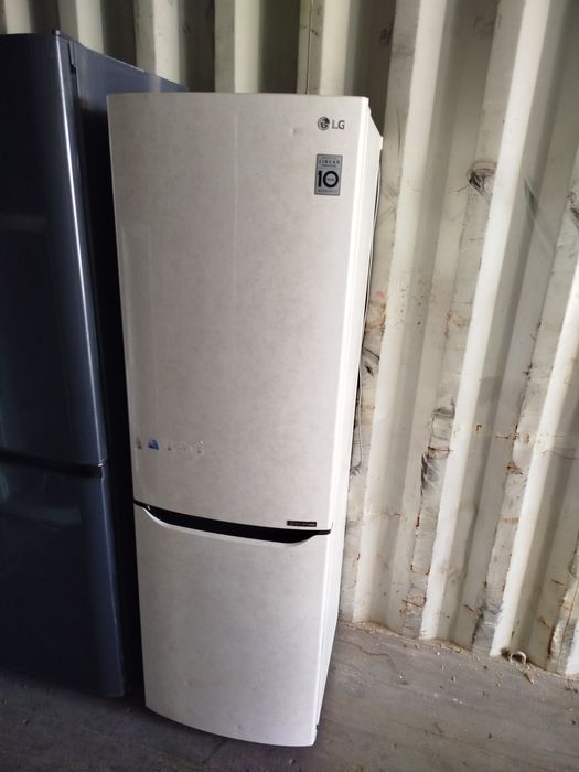 Холодильник полностью рабочий