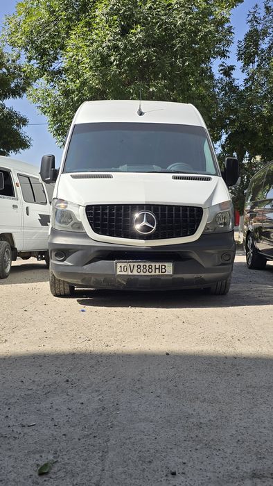 Srochni sotiladi Sprinter 906