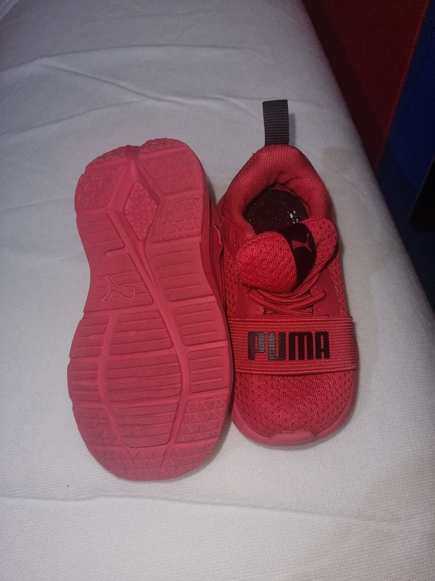 Puma ,marimea 21