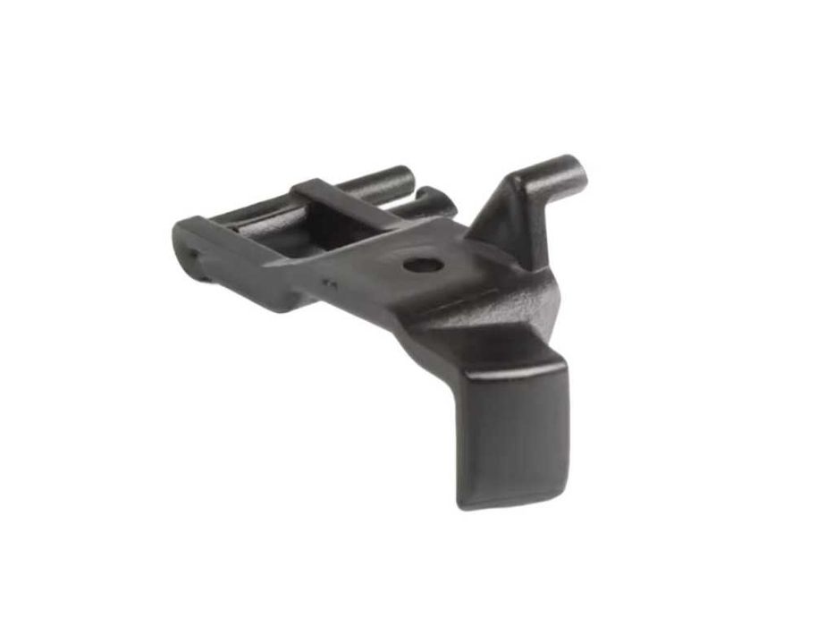 Скоба за закопчаване на капака на подлакътника на Mercedes ML W166