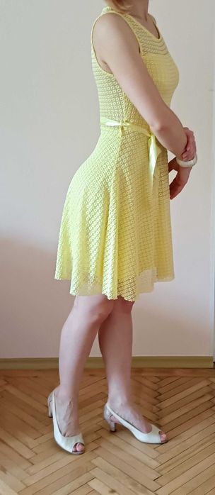 Rochii 30 și 50 lei