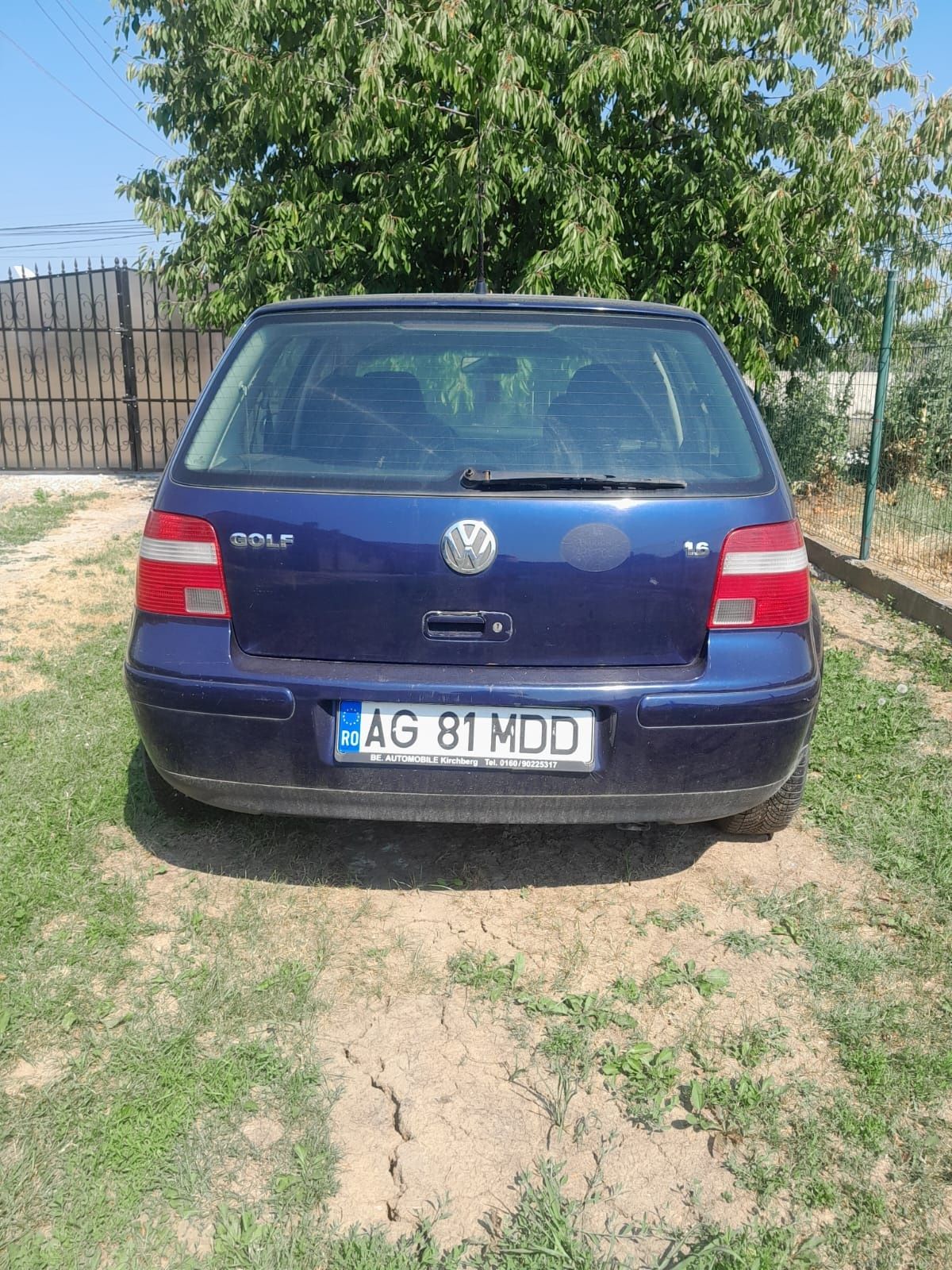 Vând golf 4.1,6.2004.