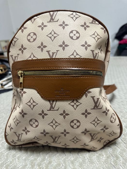 Дамски чанти налични