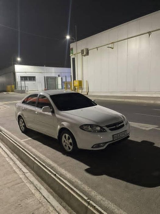 Lacetti gentra arenda vikub srochno 1500$