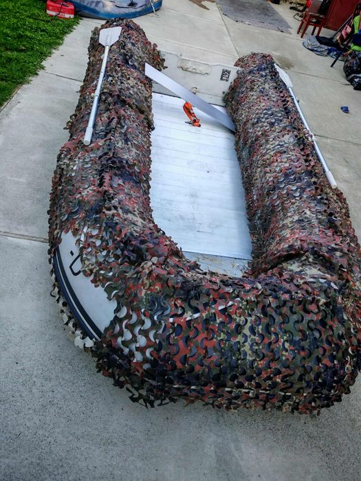 Vând barca gonflabila 3.60 cu chilă și podina din aluminiu