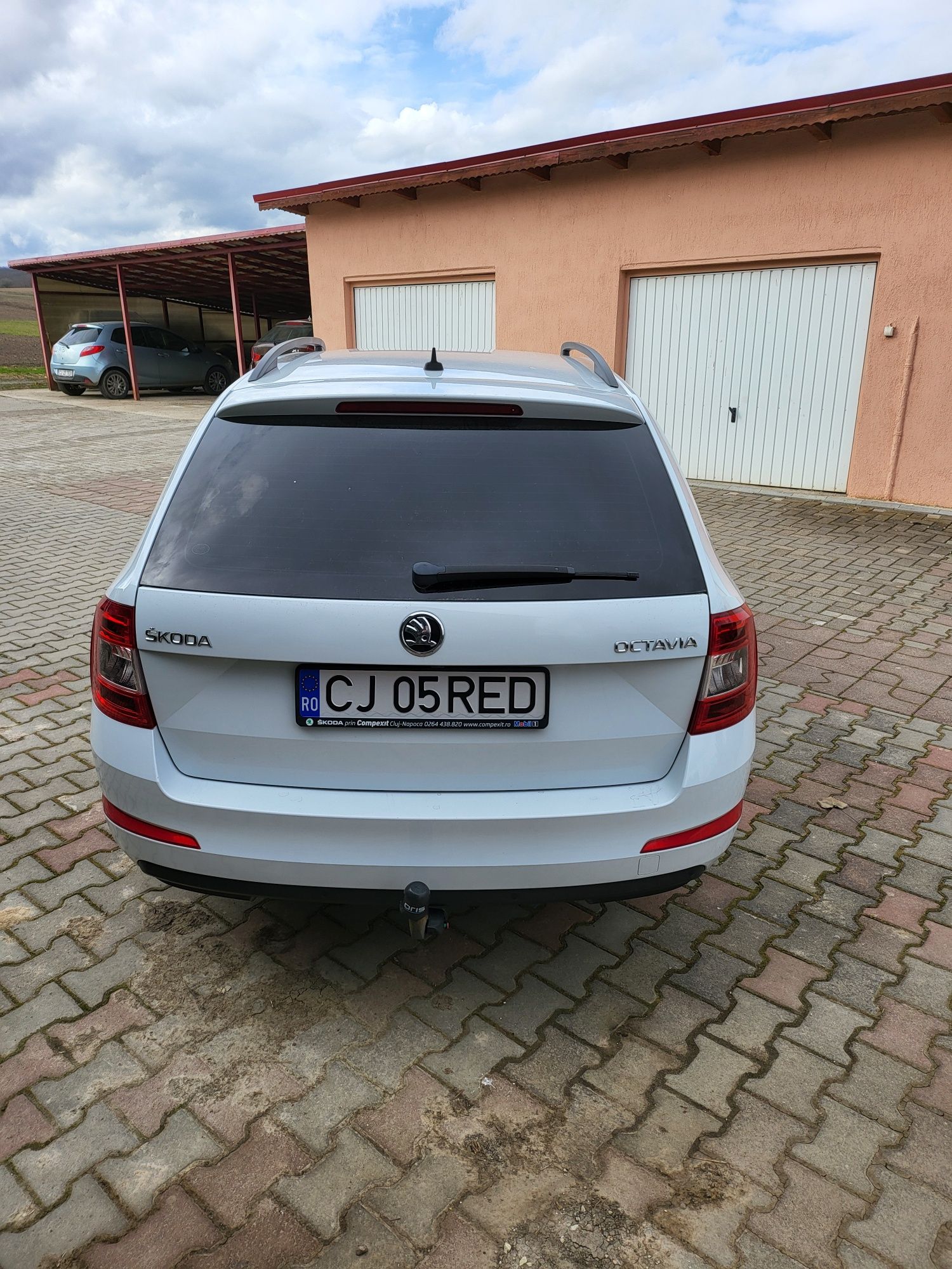 Vand Skoda Octavia 2015