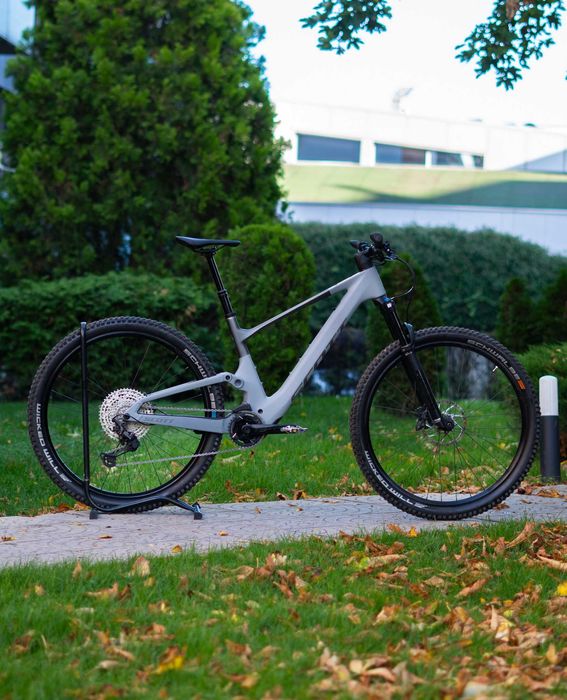 Scott Lumen eRide 910 Carbon 2025, електрическо еМТБ, под 100км