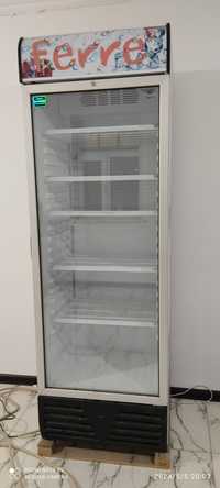 Холодильник витринный