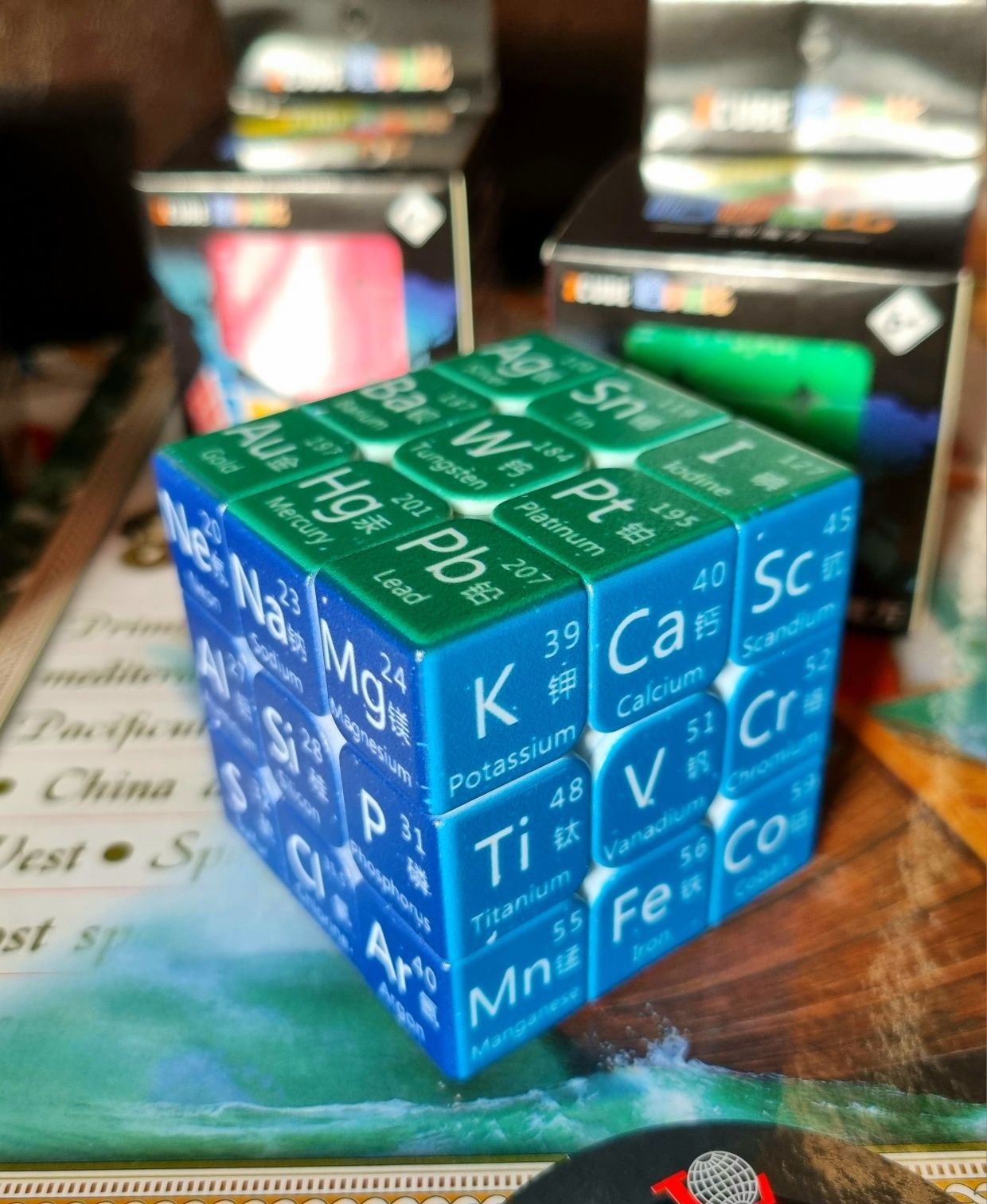 Cub Rubik Einstein: Chimie. Rapid, ușor, stickerless. De colecție.