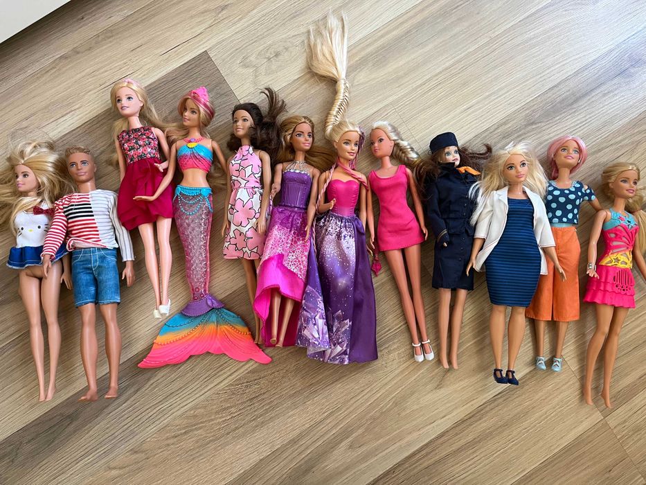 Barbie - къща, гардероб, кола