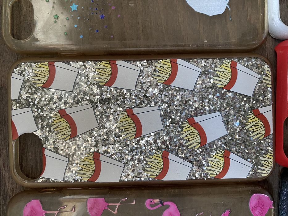 Vând Huse Iphone 6-7-8-SE 2020-SE3 2022