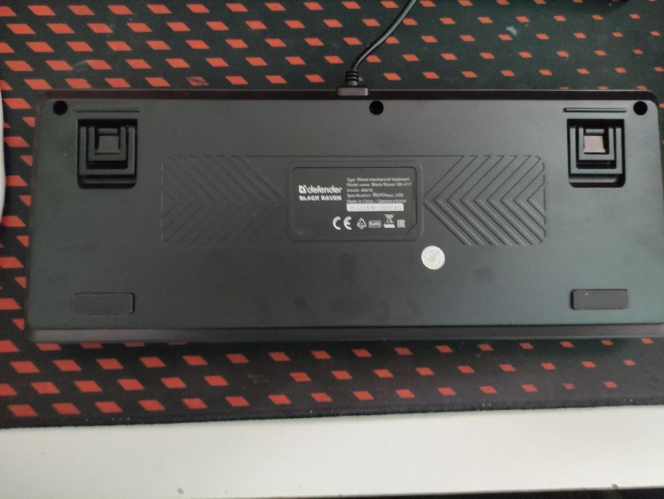 Клавиатура дефендр с красными свичами