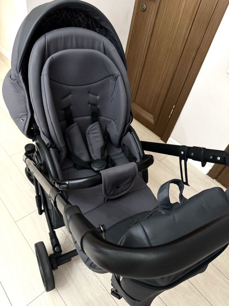 Продам коляску прогулку ANEX cross
