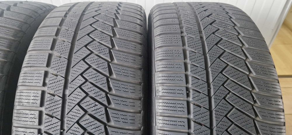 Зимни гуми 245/45/R18 Continental RSC
