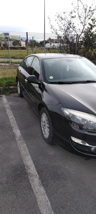 Vând Renault Laguna III