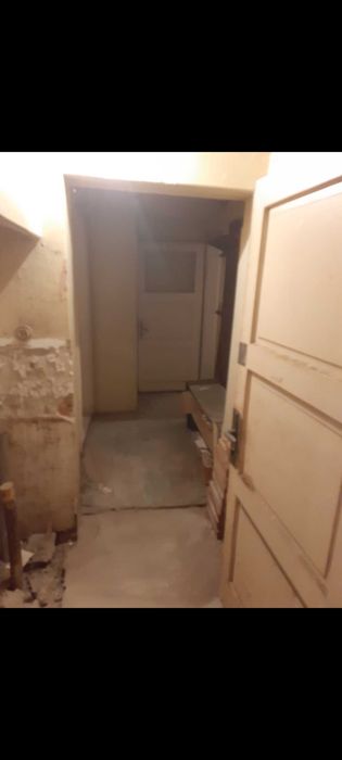 Почистване на тавани , мази