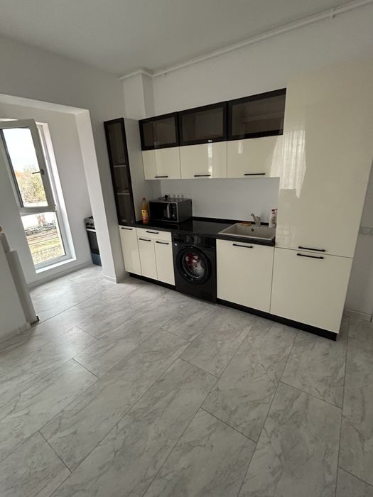 vanzare apartament 3 camere zona valeni real resort