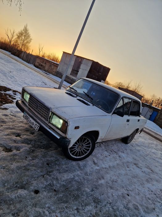 Продам Ваз 2107 Карбюратор