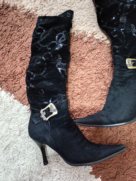 Cizme negre, elegante, mărimea 37