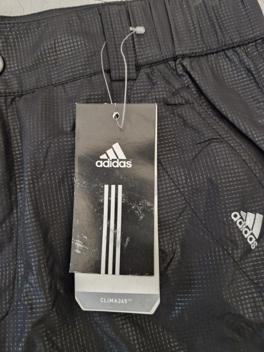 Брендовые шорты Адидас