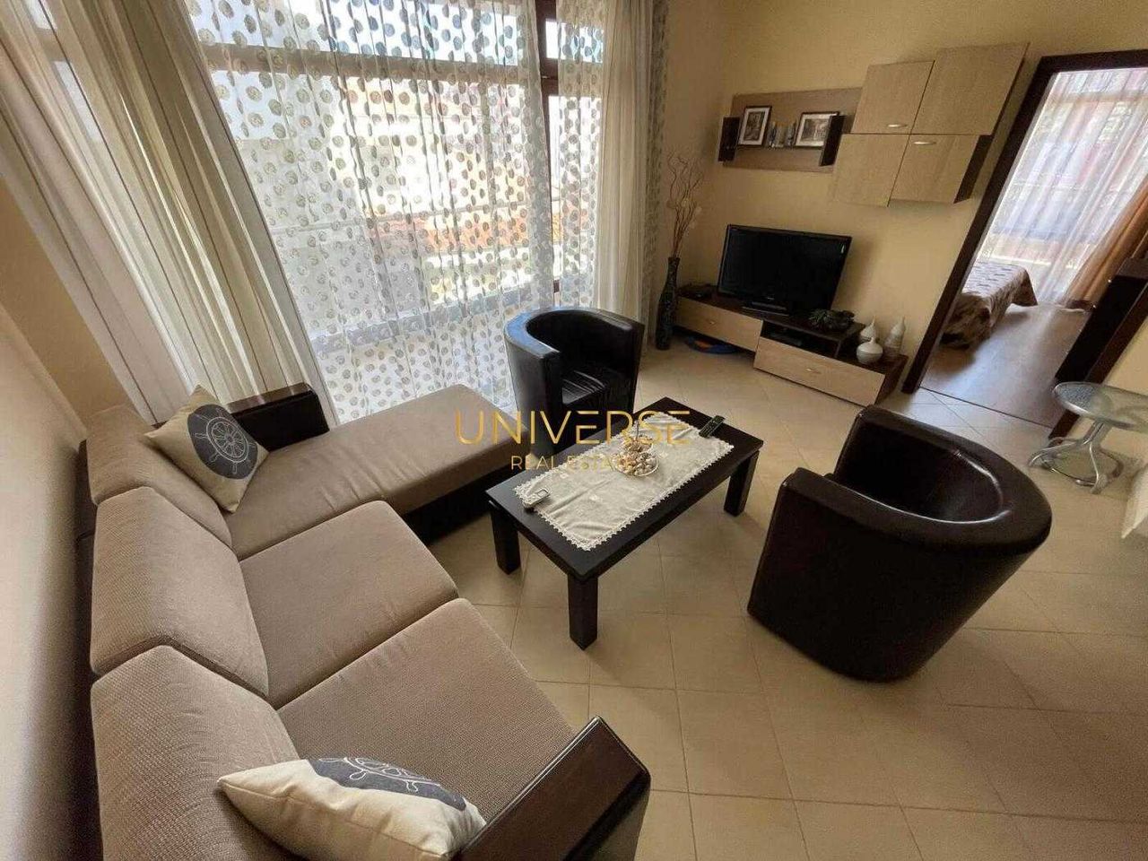 Продава се Тристаен апартамент в к.к. Слънчев бряг - 106 кв.м за 991 €/кв.м - Снимка #1