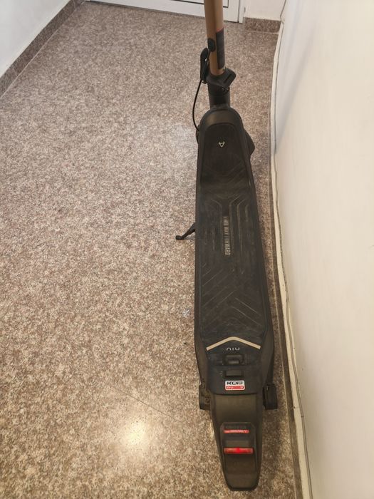 Тротинетка NIU KQi3 Pro