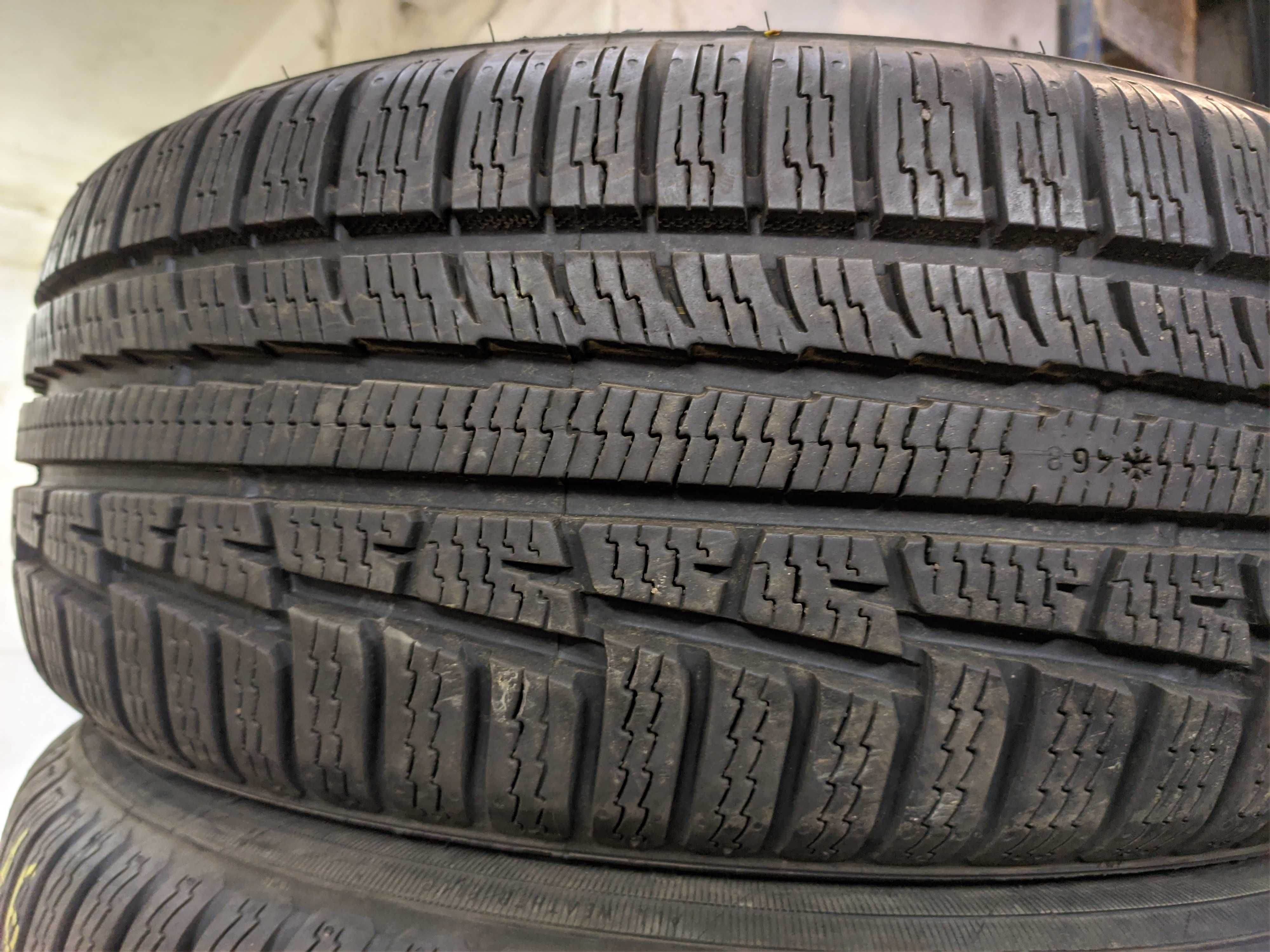 2бр Всесезонни гуми 205 55 16 - Nokian