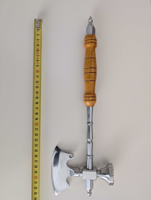 Topor de bucatarie inox lucrat manual, maner lemn