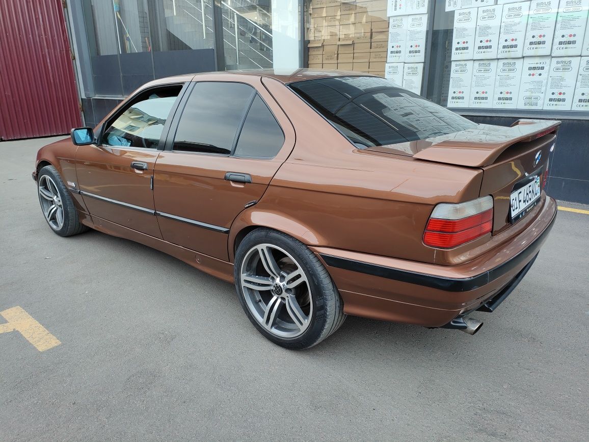 BMW E36 M50 Ideal Holatda Srochna Sotiladi !