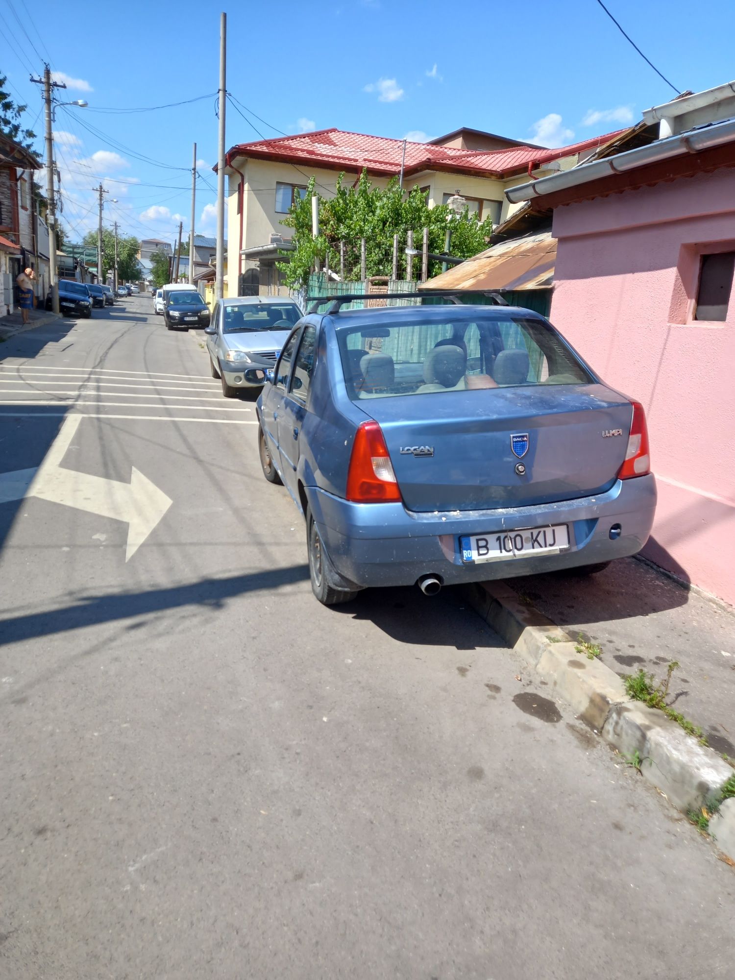 Vând logan 2006 pentru dezmembrare gpl  perfect funcțională