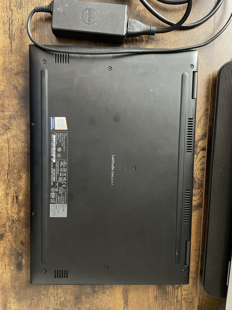 2in1 Dell Latitude 3320 13.3 i5-8350U Windows Pro 10 SSD in garantie