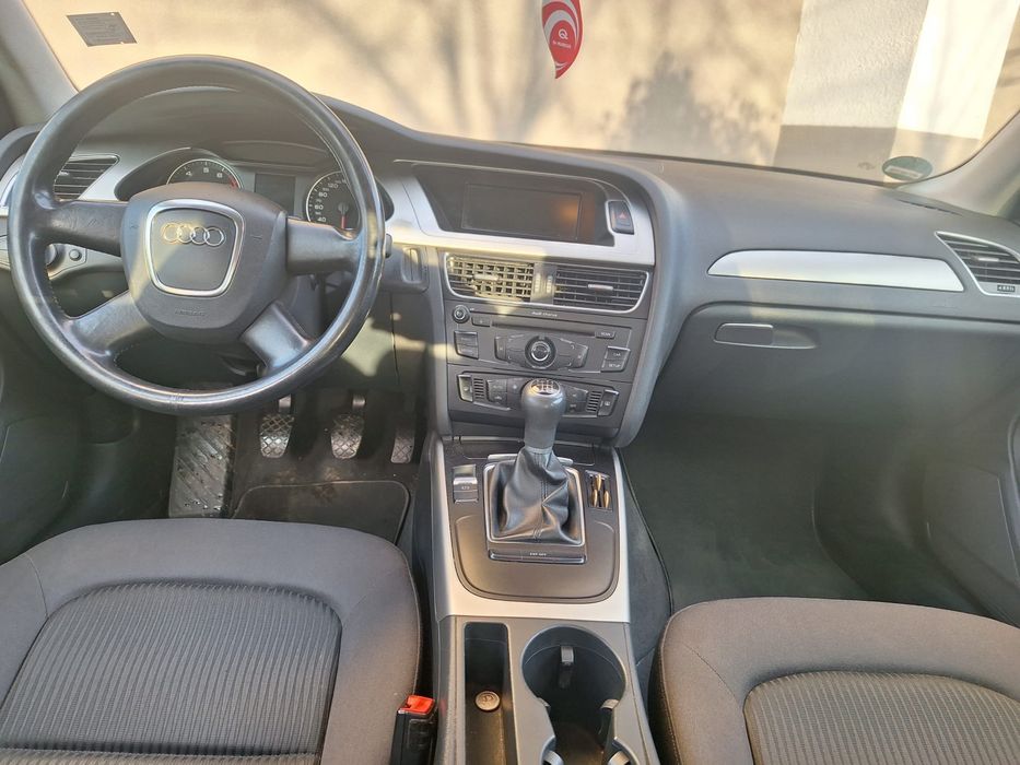 Audi A4 B8 schimb cu duba