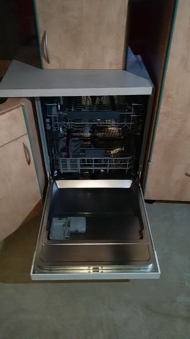 Mobila bucatarie cu electrocasnice