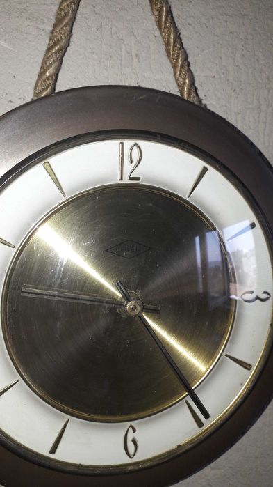 красив немски часовник