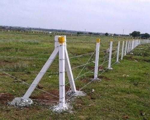 циментови КОЛОВЕ за ограда бетонни с арматура.. ПРОИЗВЕЖДАМ