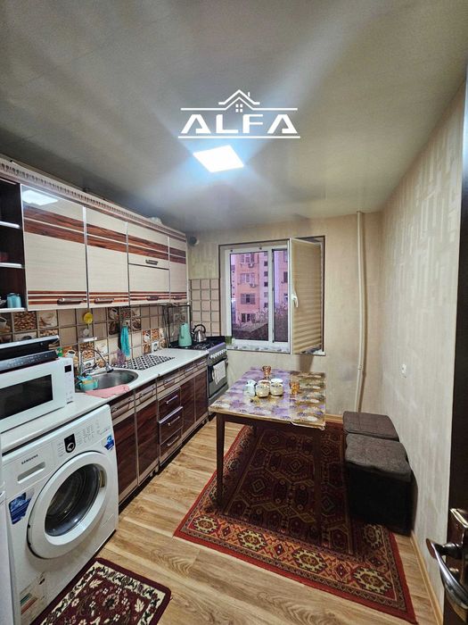 Buxoroda kvartira uy xonadon  sotiladi 5 xonali 90m² 2-qavat,