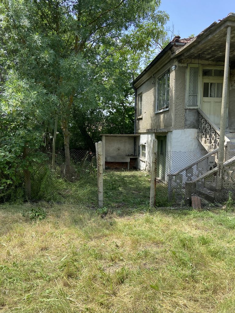Продава се Къща в Бургас, Меден рудник - зона А - 80 кв.м за 96 €/кв.м - Снимка #3