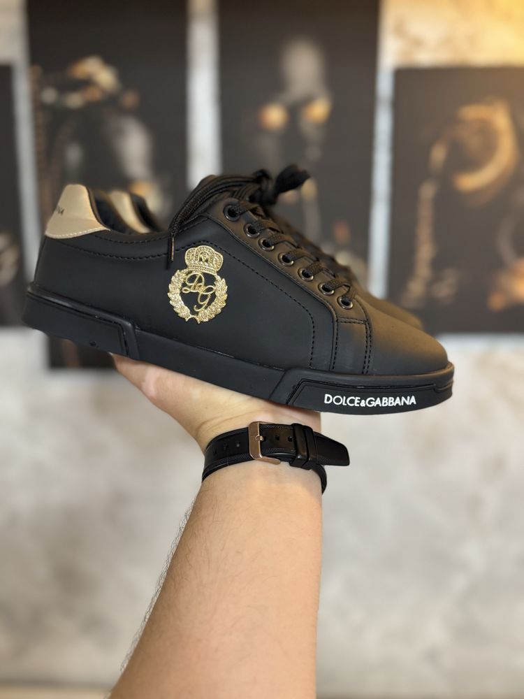 Adidasi Dolce & Gabbana King Black & Gold!