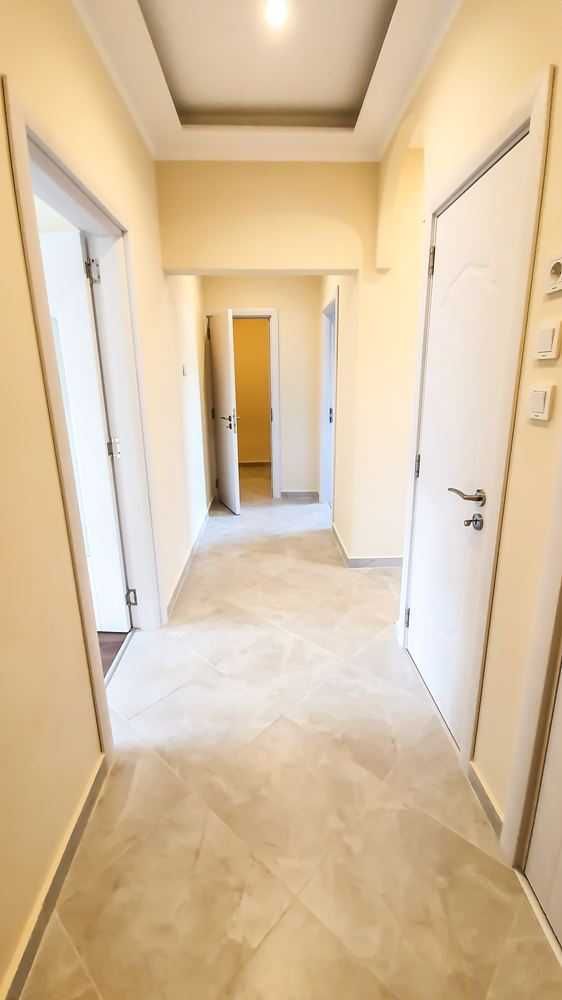 Продава се Тристаен апартамент в София, Витоша - 105 кв.м за 1572 €/кв.м - Снимка #1